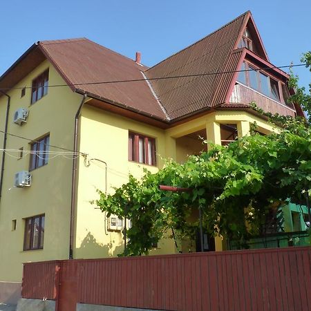 Casa Maxim Hotell Sulina Exteriör bild